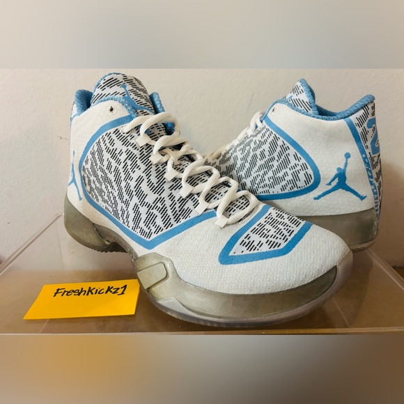 Nike Air Jordan Other - Air Jordan 29 Size 10.5 Mens Pantone Blue White 717796-18 Gift Of Flight UNC
